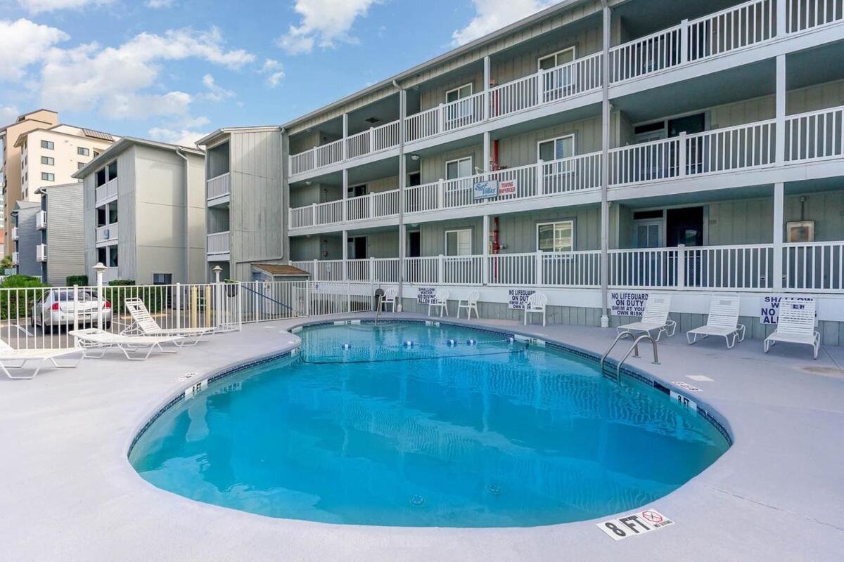 Lazy Days Beach Getaway Apartment Миртъл Бийч Екстериор снимка